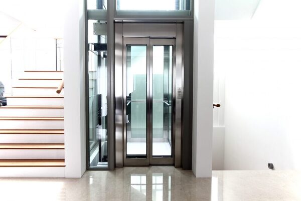 Thang máy gia đình không phòng máy thẩm mỹ cao