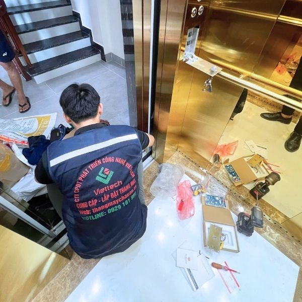 Chi phí bảo trì cho thang máy gia đình