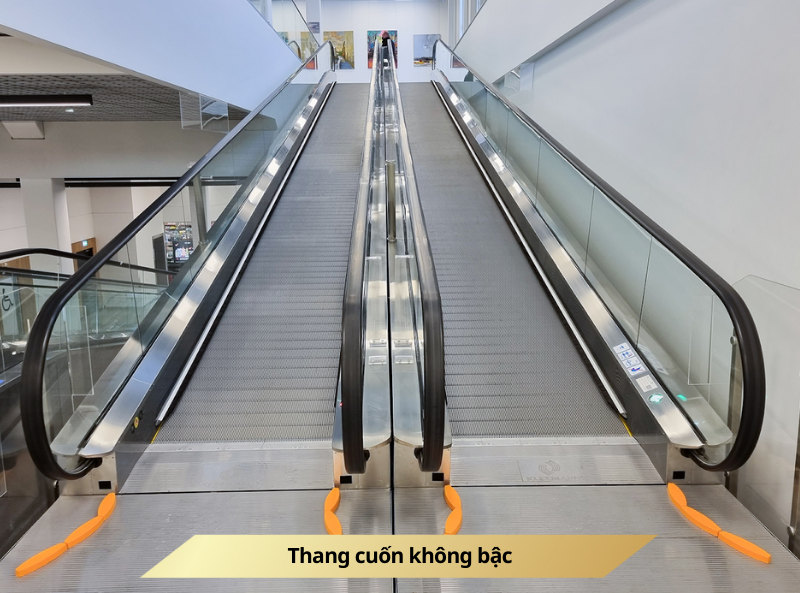 thang cuốn không bậc